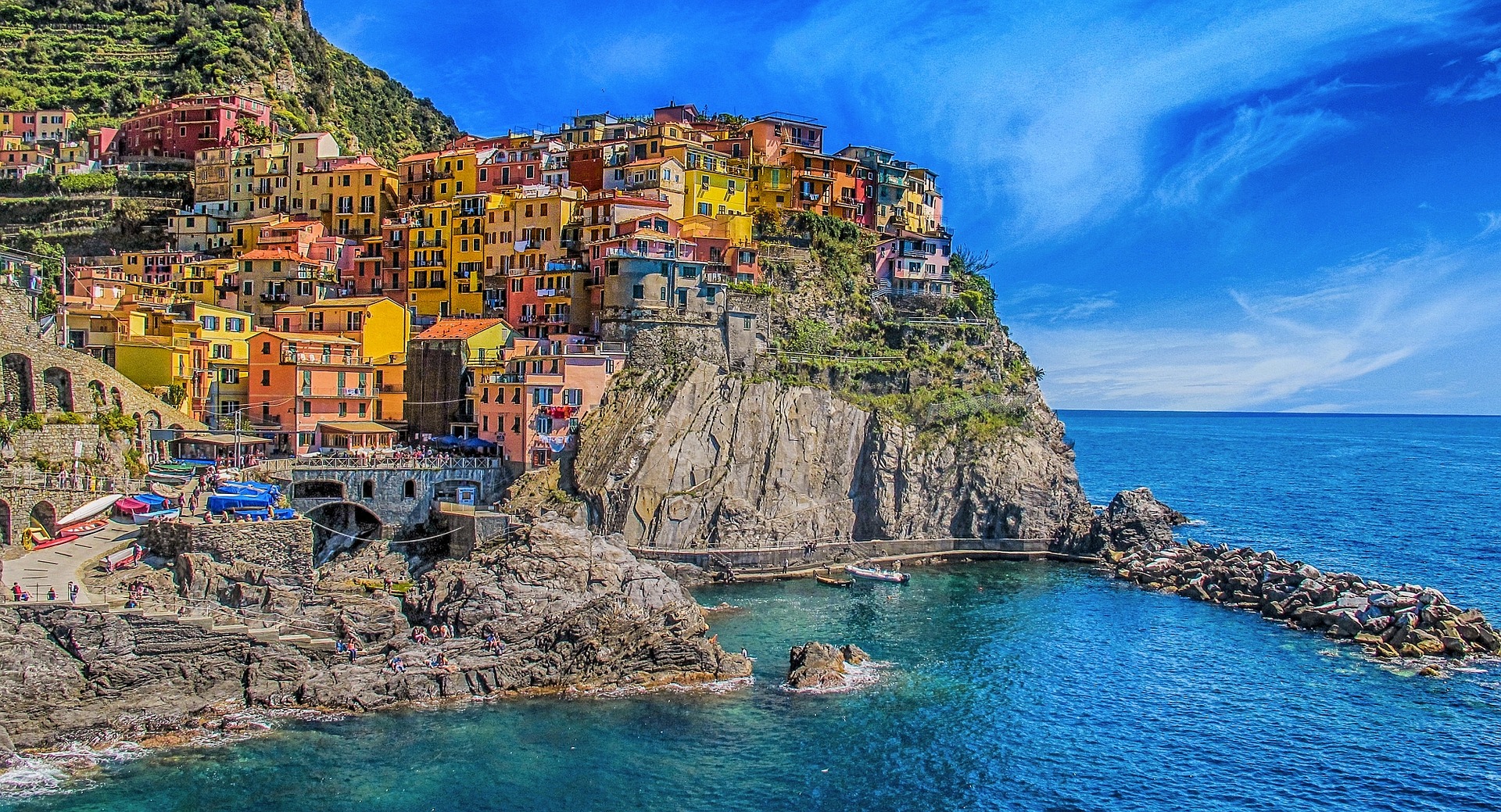 https://www.milavagando.it/wp-content/uploads/2019/03/Cinque-terre.jpg